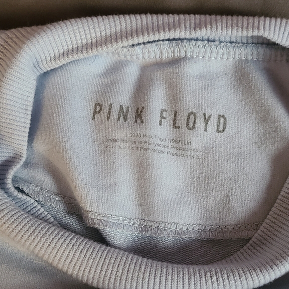 🌈Pink Floyd Retro Style Crop Top - Picture 3 of 5